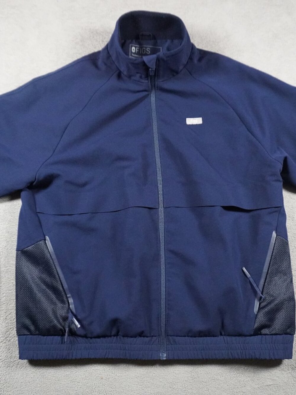 Figs Navy Sydney Scrub Jacket in Small - Picture 6 of 16